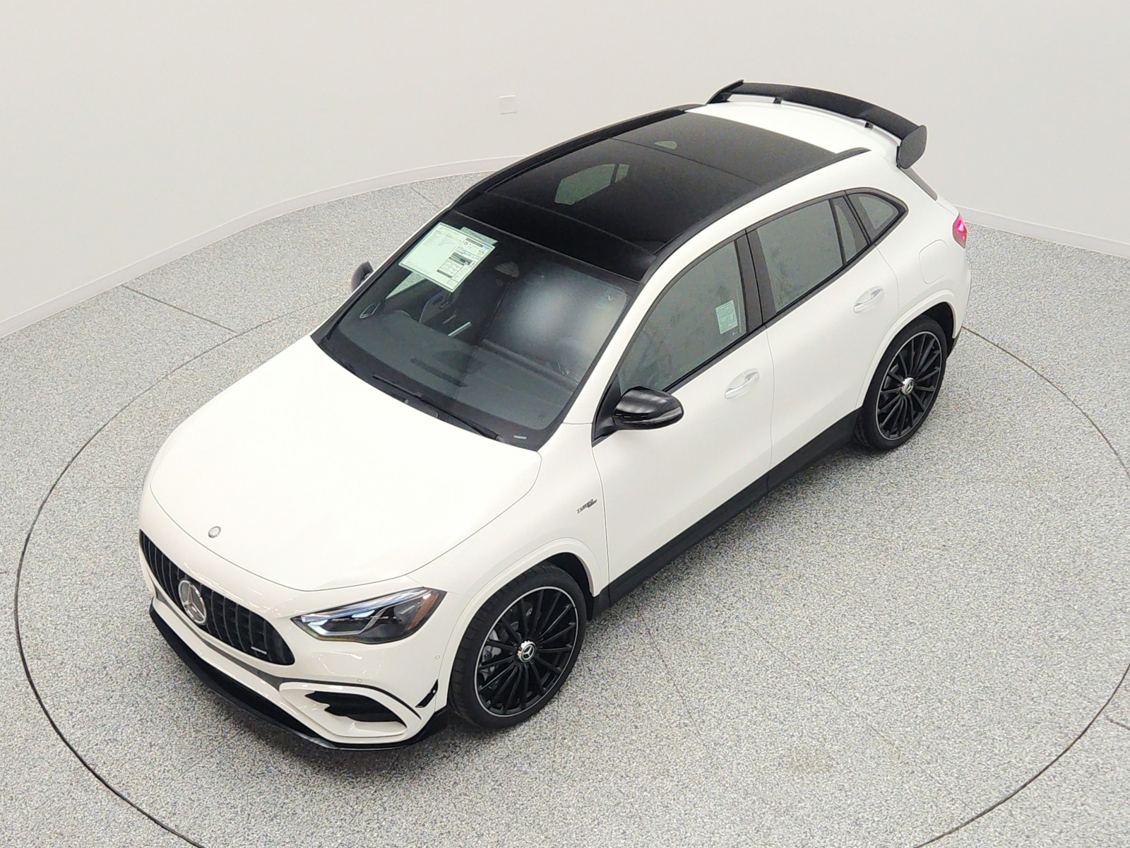 New 2026 Polar White Mercedes-Benz AMG® GLA 35 4MATIC SUV image 9