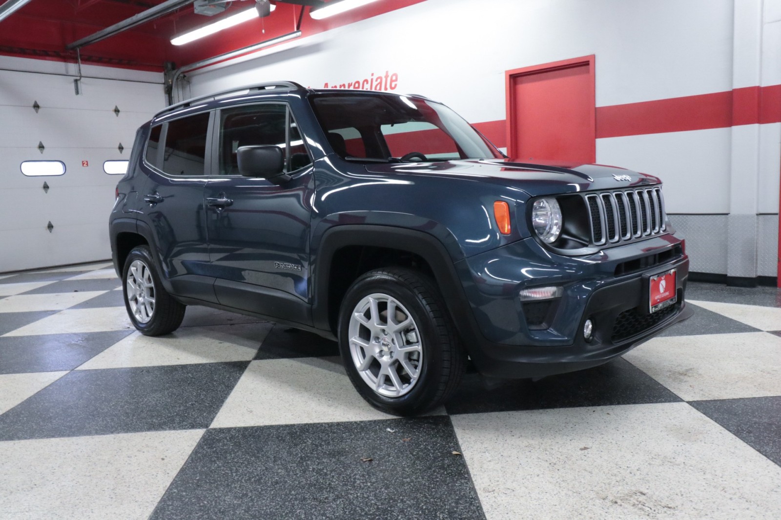 Used Car 2022 Jeep Renegade  Latitude For Sale Under $20,000 In Austin, Texas