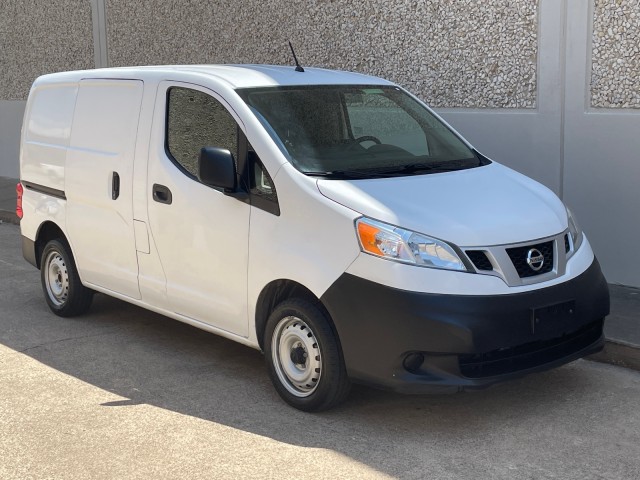 2018 Nissan NV200 Compact Cargo S 8