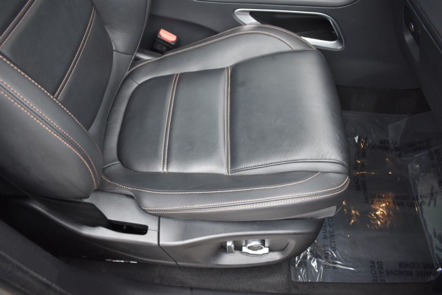 2020 Jaguar F-PACE Navi Leather Pano Glass Roof Heated Seats Rear Vie 41