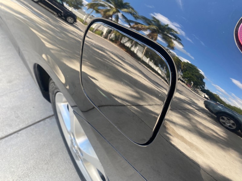 2006 Toyota Camry Solara SE V6 CONV LOW MILES 57,572 in ,