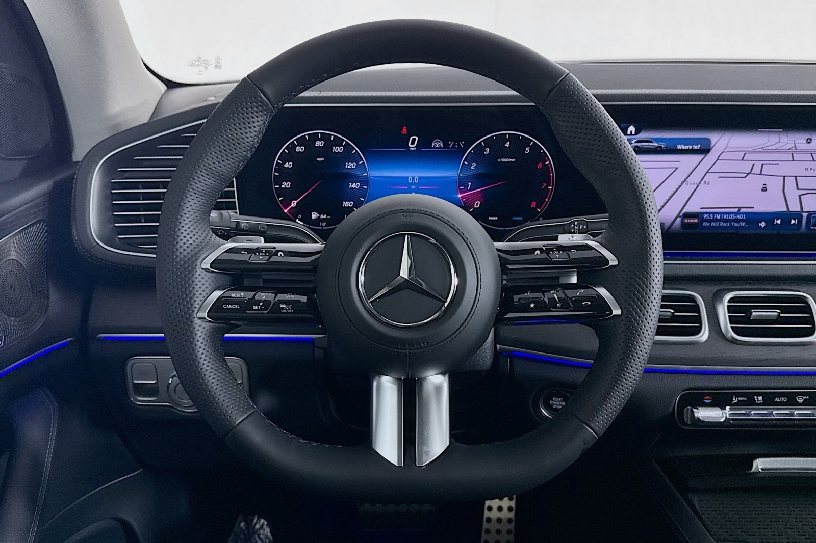 New 2026 Cirrus Silver Metallic Mercedes-Benz GLS 450 4MATIC® SUV image 18