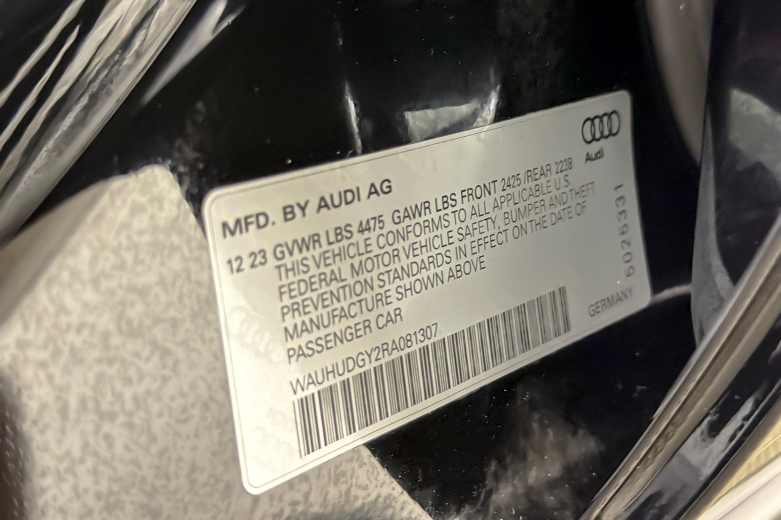 Used 2024 Brilliant Black Audi Premium Plus 40 TFSI quattro image 26