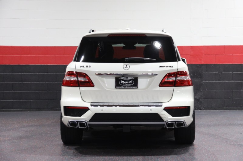 2013 Mercedes-Benz ML63 AMG 4-Matic 4dr Suv in , 