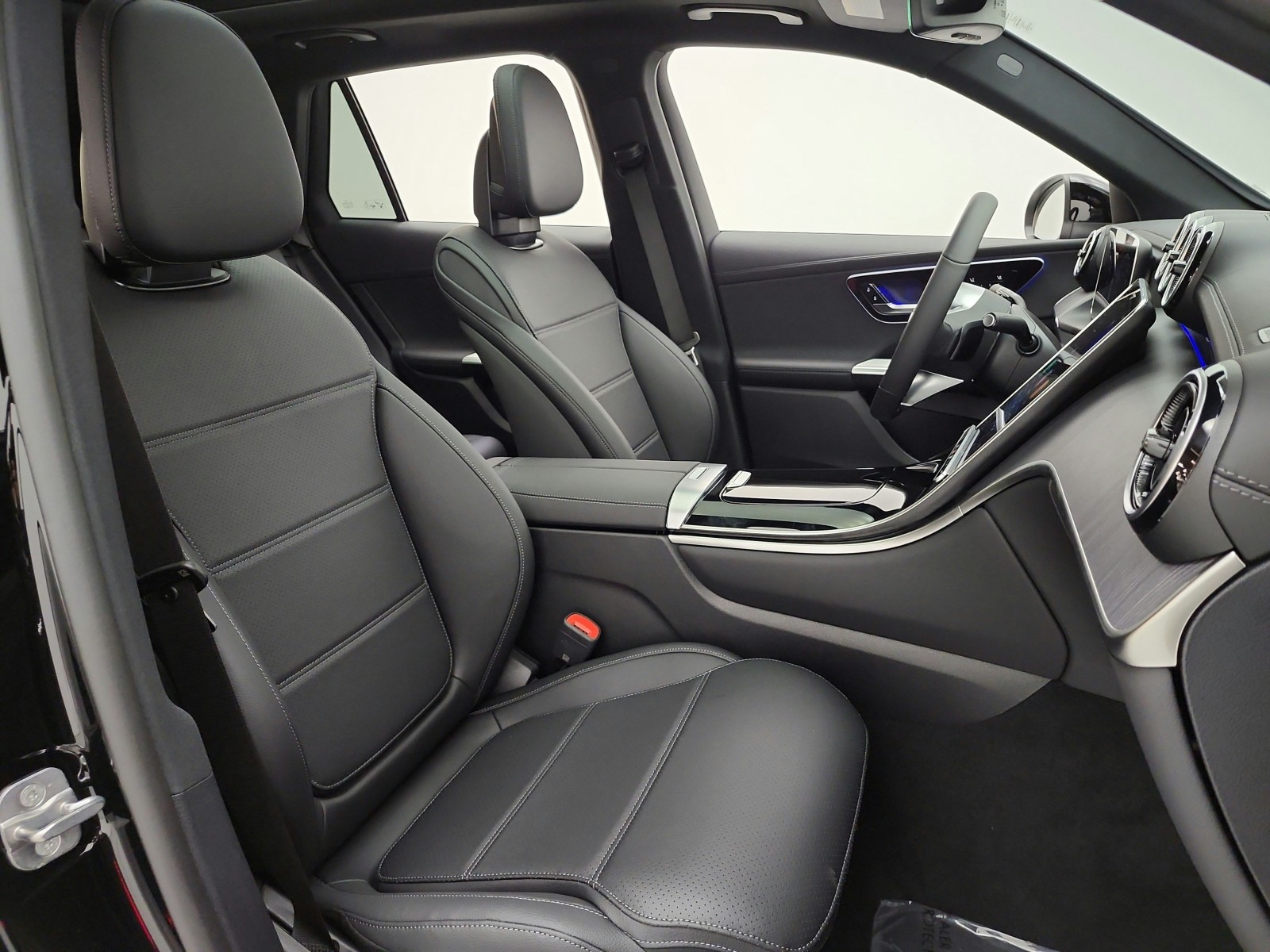 New 2027 Black Mercedes-Benz GLC 300 SUV image 14
