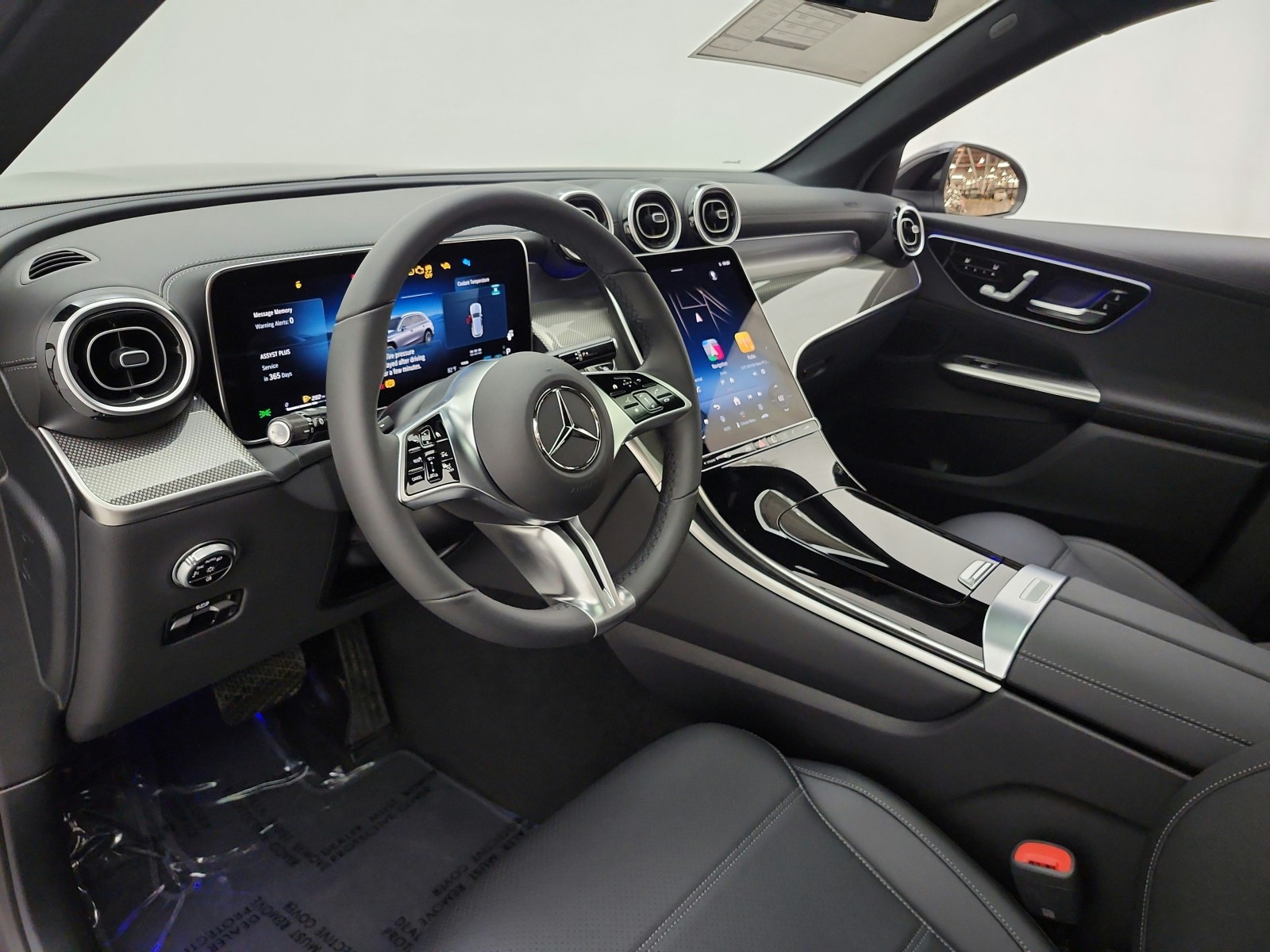 New 2027 Black Mercedes-Benz GLC 300 SUV image 10