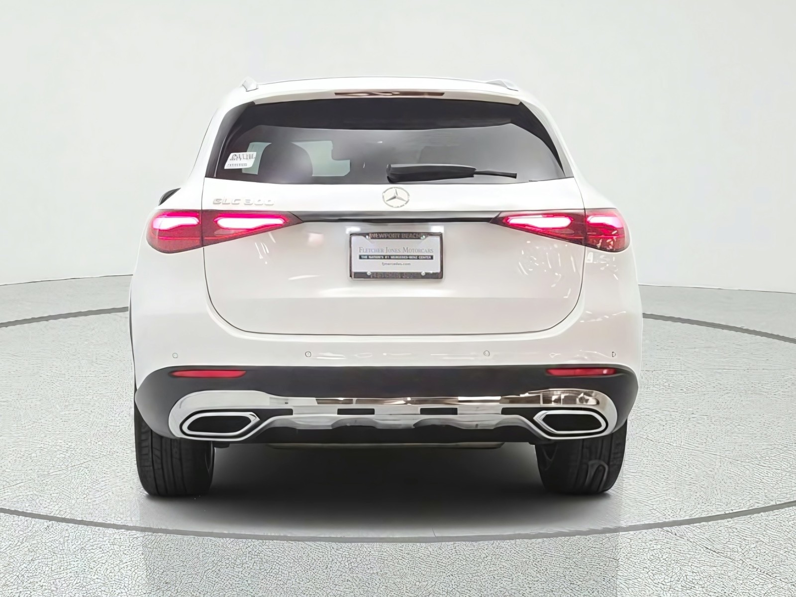 New 2027 Polar White Mercedes-Benz GLC 300 SUV image 6