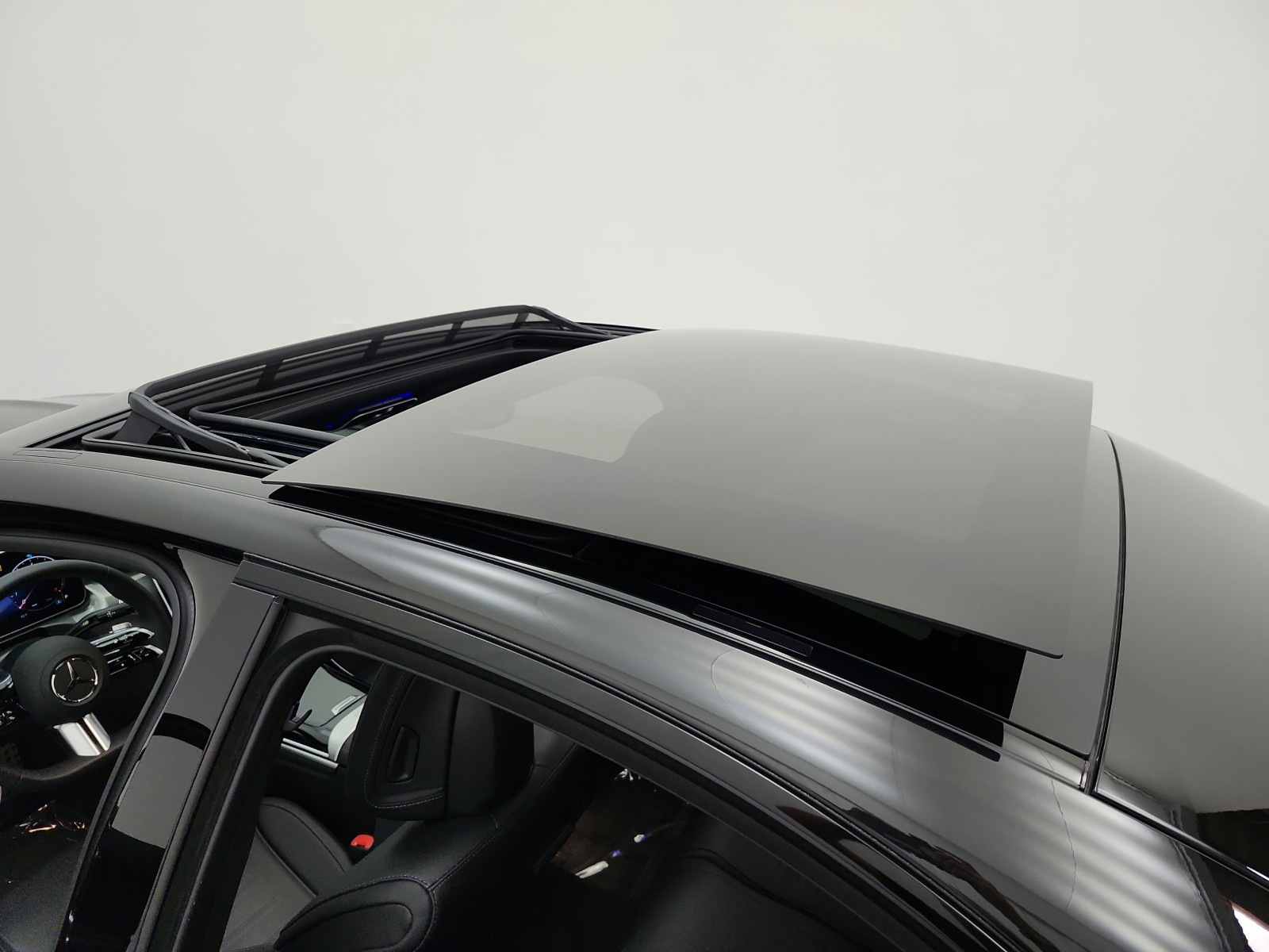 Used 2024 Obsidian Black Metallic Mercedes-Benz C 300 Sedan image 11