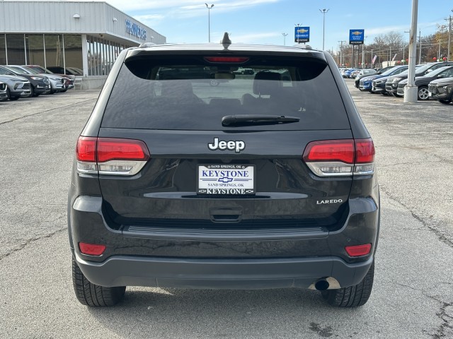 2022 Jeep Grand Cherokee WK Laredo E 4