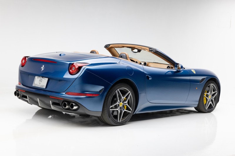 2015 Ferrari California T T in , 