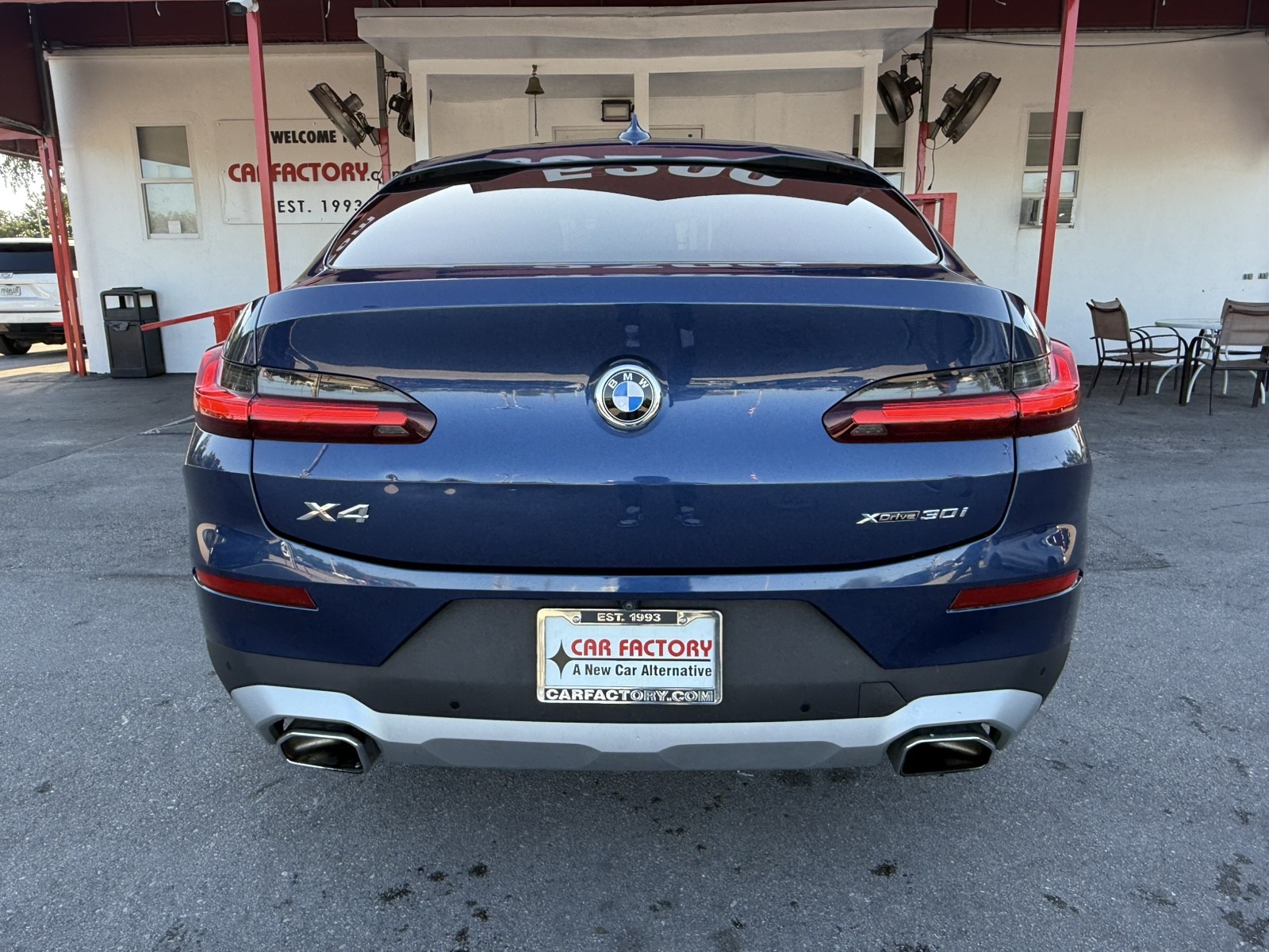 2022 BMW X4 - $31,977