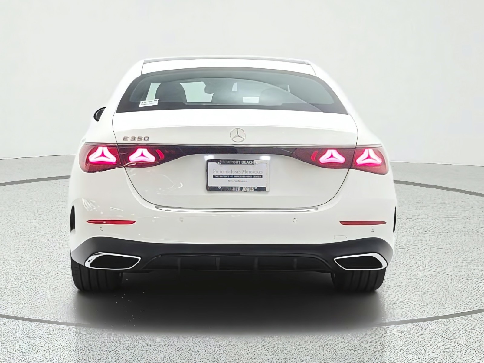 New 2027 Polar White Mercedes-Benz E 350 RWD Sedan image 6