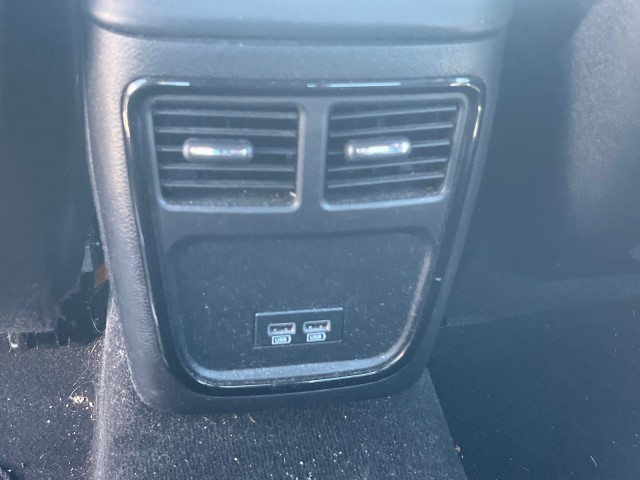 Chrysler30036