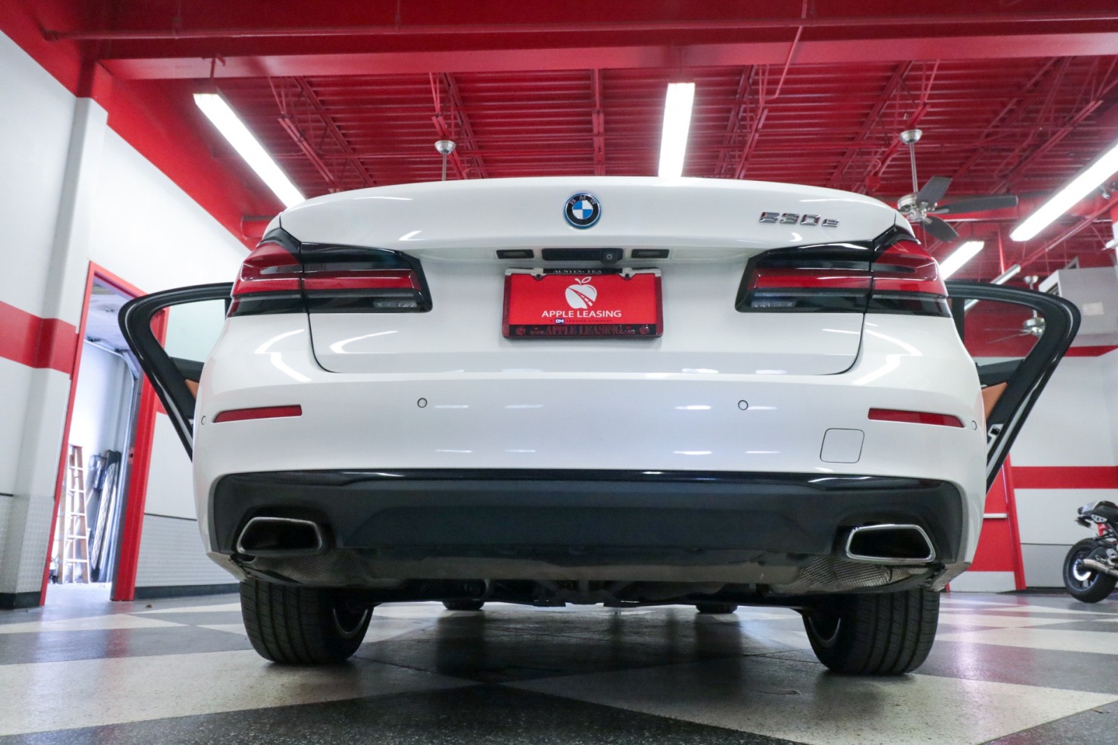 Used Car 2023 Bmw 5 Series  530e For Sale Under $30,000 In Austin, Texas