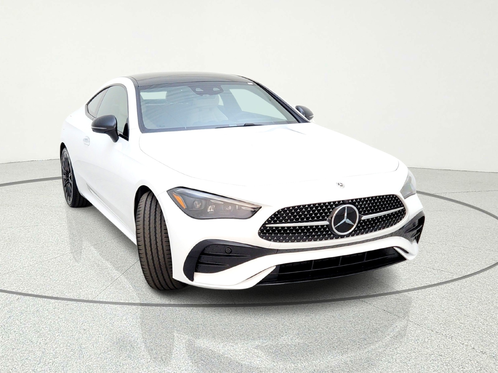 New 2026 MANUFAKTUR Moonlight White Metallic Mercedes-Benz CLE 450 4MATIC® Coupe image 4