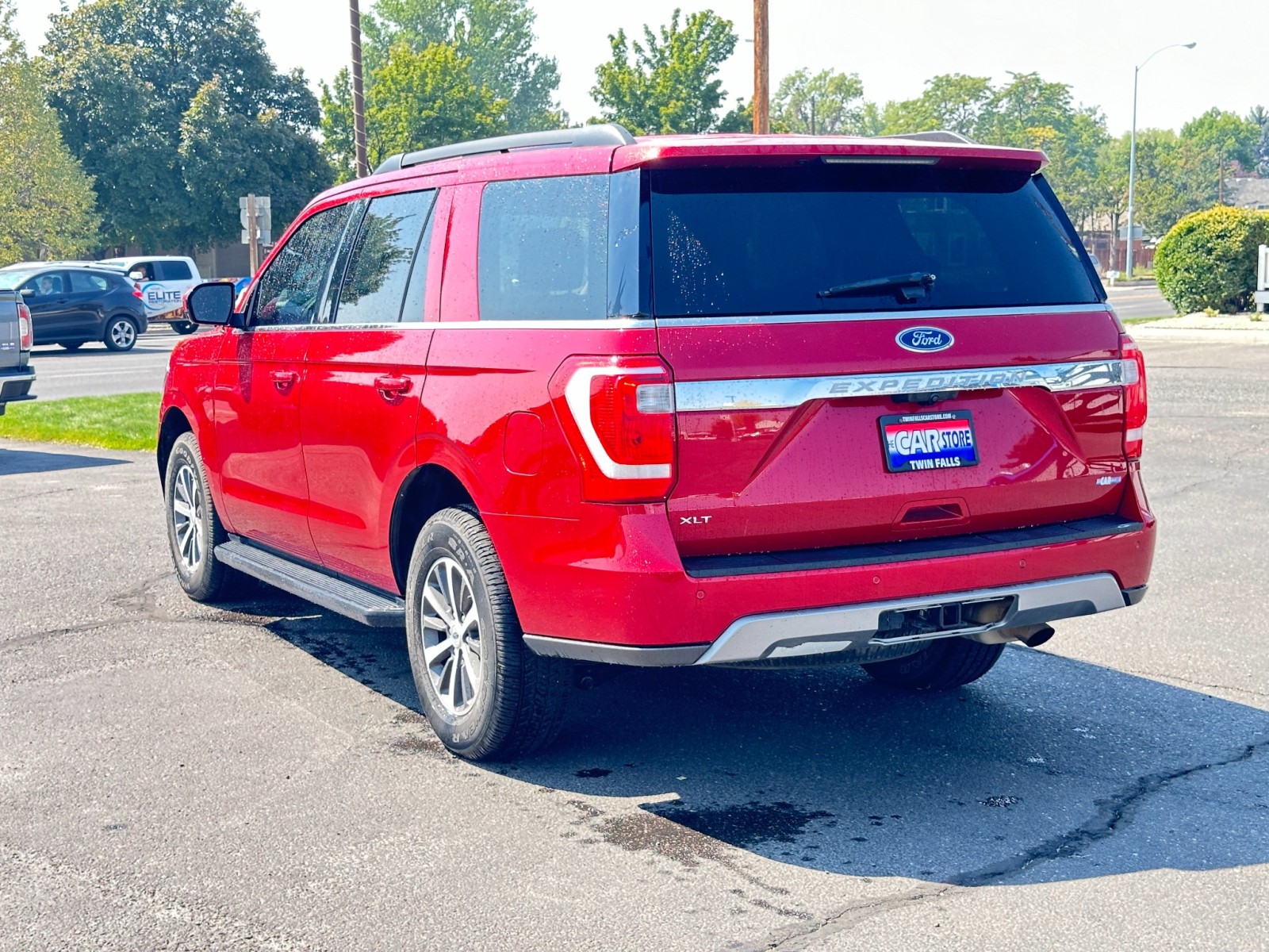 2021 Ford Expedition XLT 8