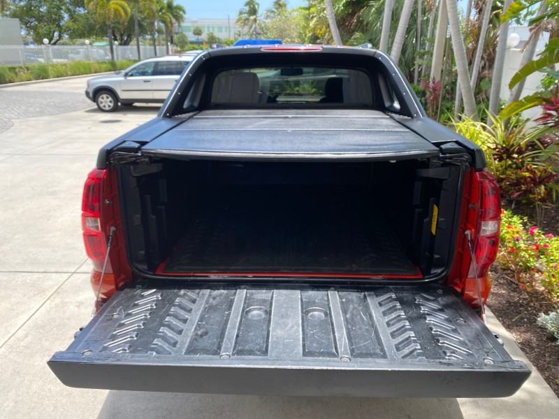 2009 Chevrolet Avalanche LT PU LOW MILES 58,696 in ,