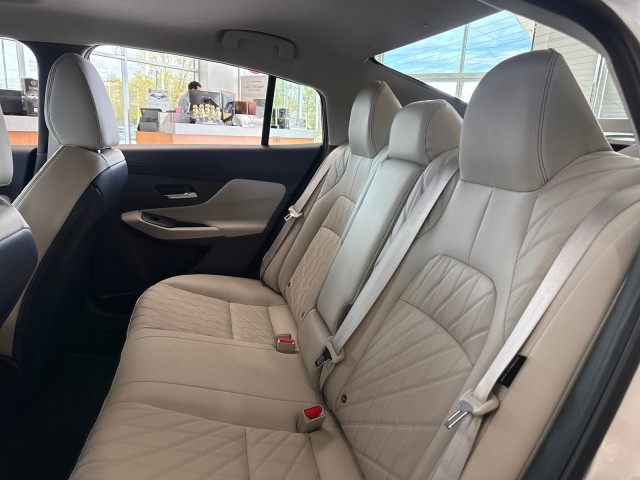 NissanSentra24