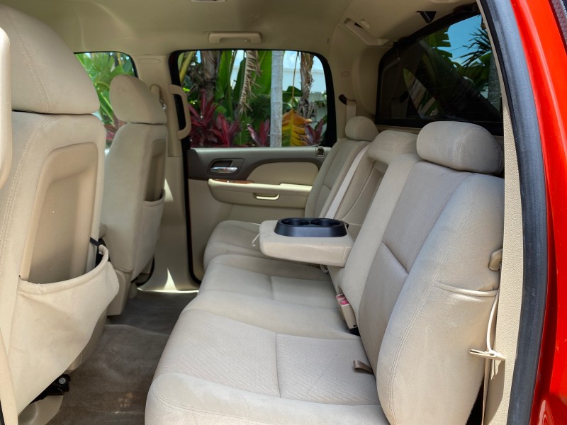 2009 Chevrolet Avalanche LT PU LOW MILES 58,696 in ,
