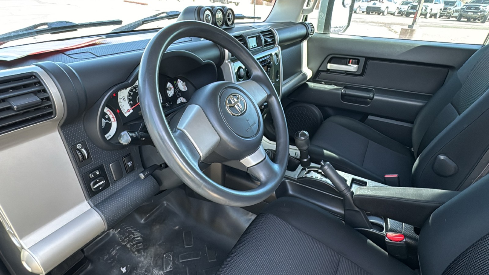 2010 Toyota FJ Cruiser  23