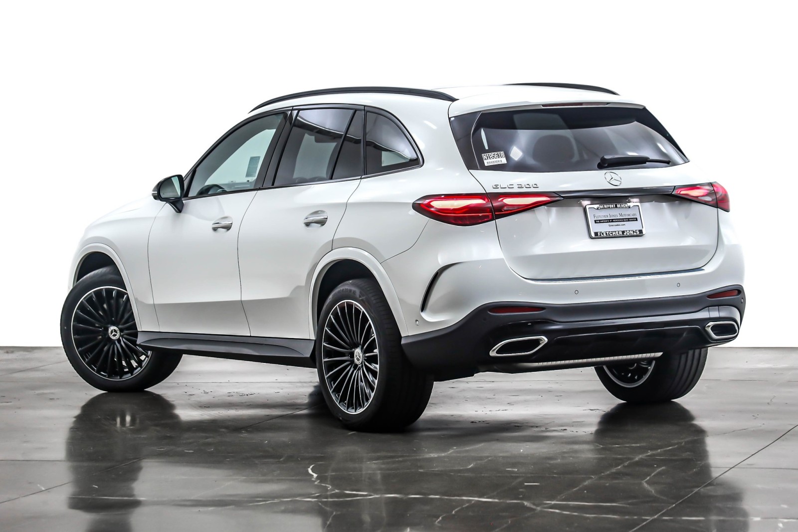 New 2026 Polar White Mercedes-Benz GLC 300 image 12