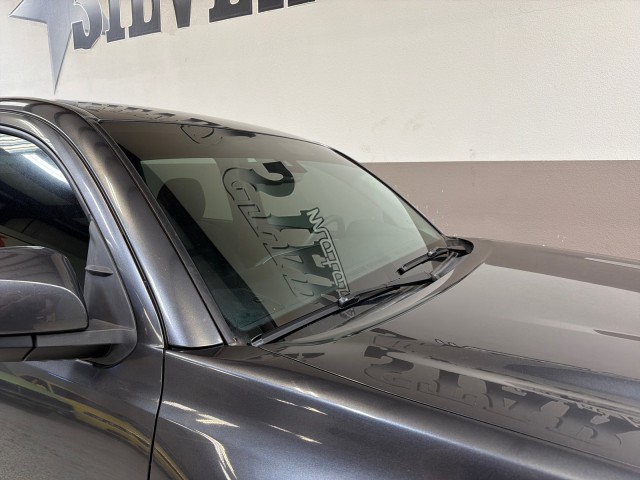 2022 Toyota Tacoma 4WD SR5 4WD V6 in , 