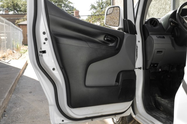 2019 Nissan NV200 Compact Cargo SV 34