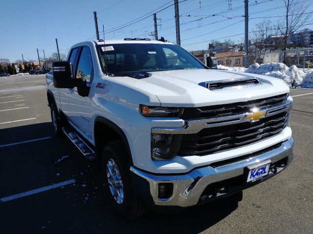 2024 Chevrolet Silverado 2500HD LT 3