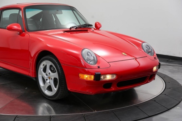 1998 Porsche 911 Carrera S  17