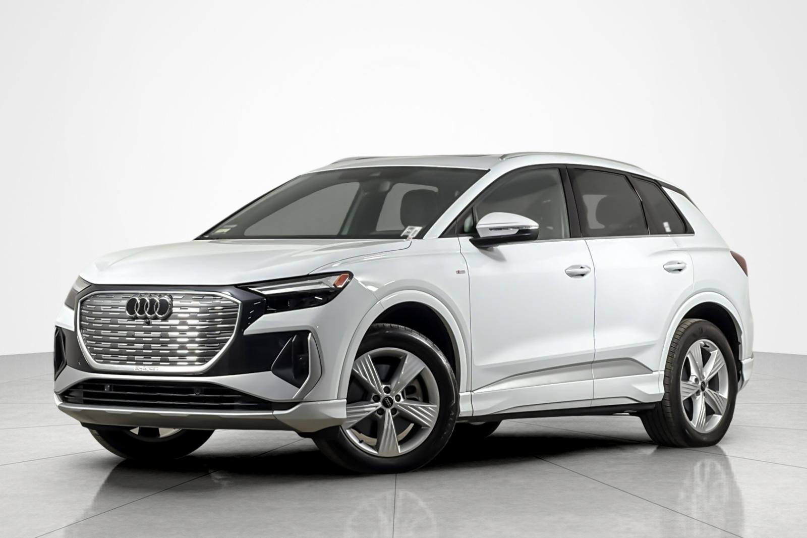 2024 Audi Q4 e-tron Premium 50 quattro