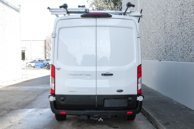 2019 Ford Transit Van  9