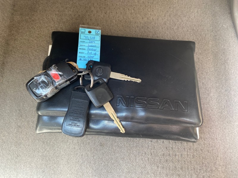 2004 Nissan Frontier 2WD XE LOW MILES 70,694 PU in , 