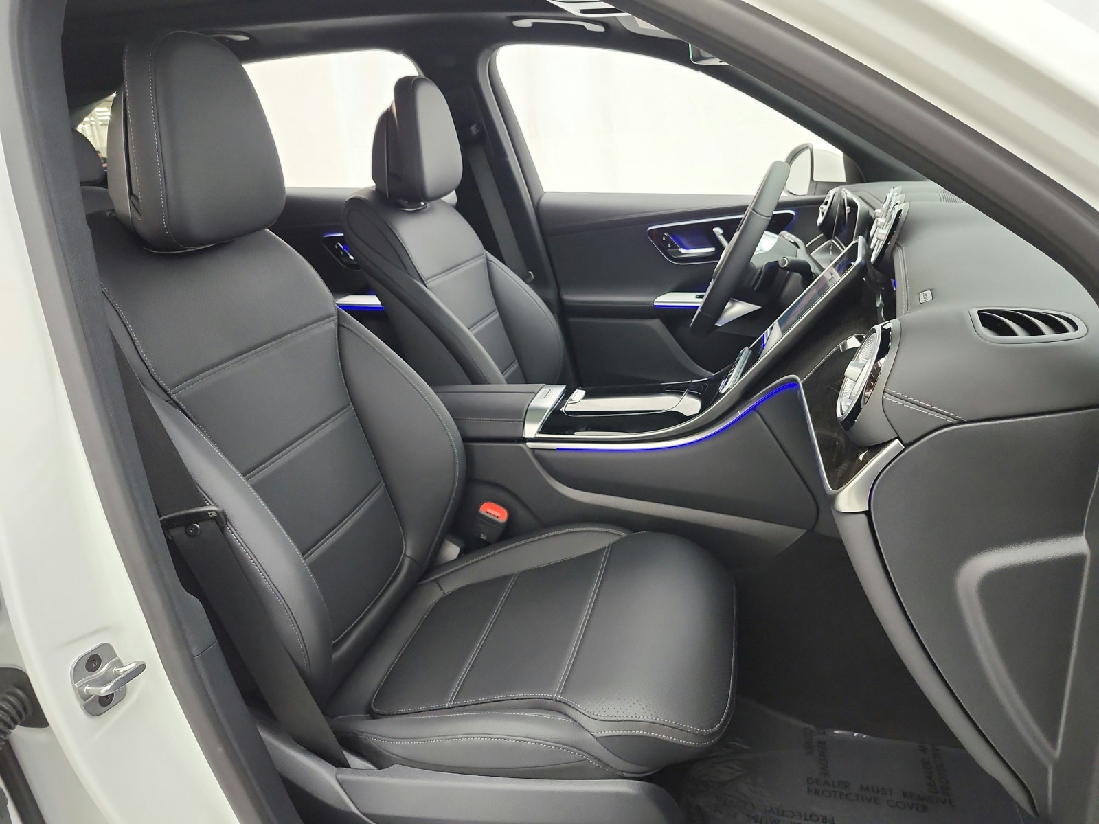 New 2027 Polar White Mercedes-Benz GLC 300 SUV image 14