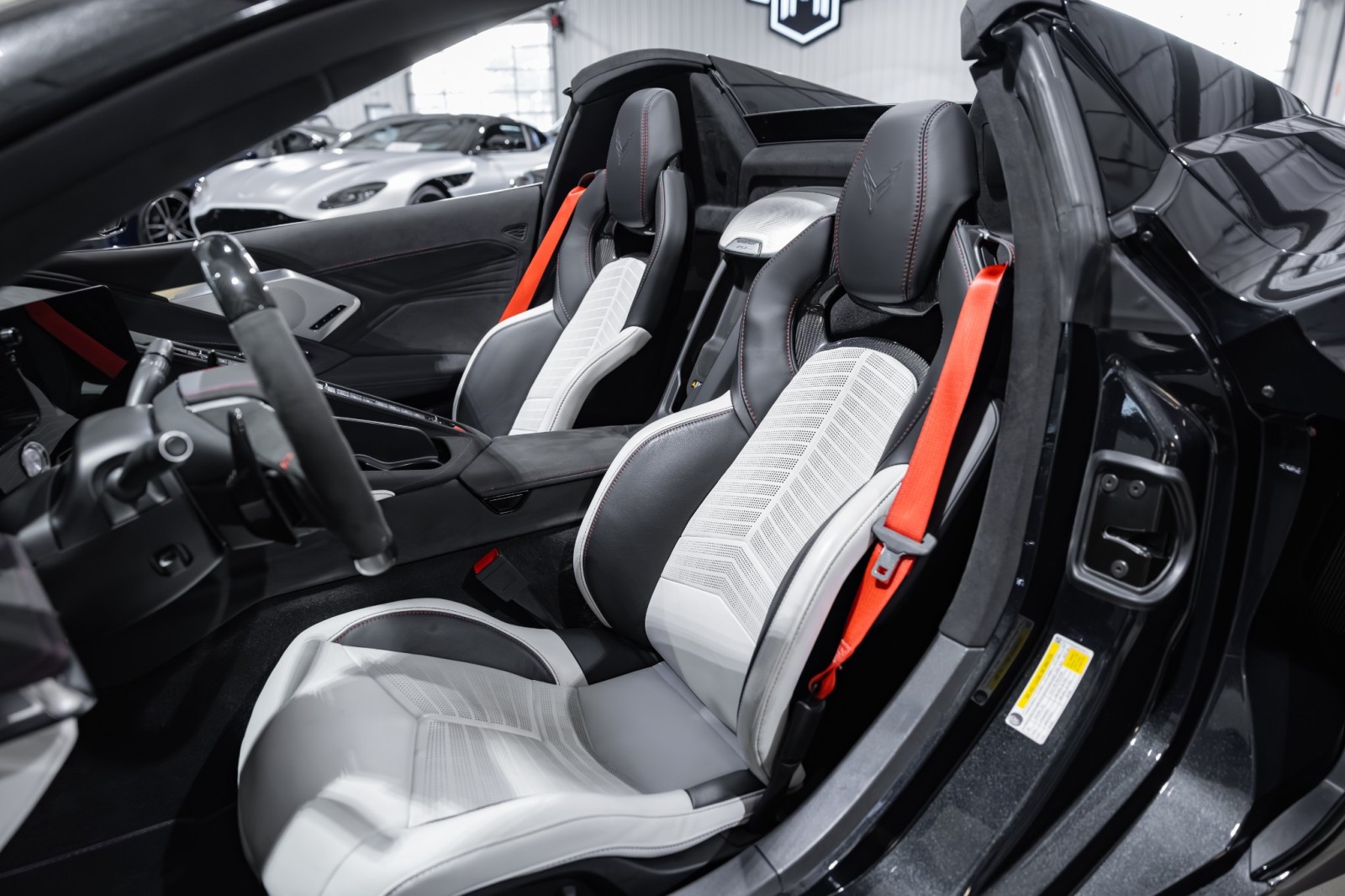 Used Car 2023 Chevrolet Corvette  3lz - 70th Anniversary Edition - Z07 Performance Package - Visible Carbon Aero Package For Sale Under $130,000 In Boerne, Texas