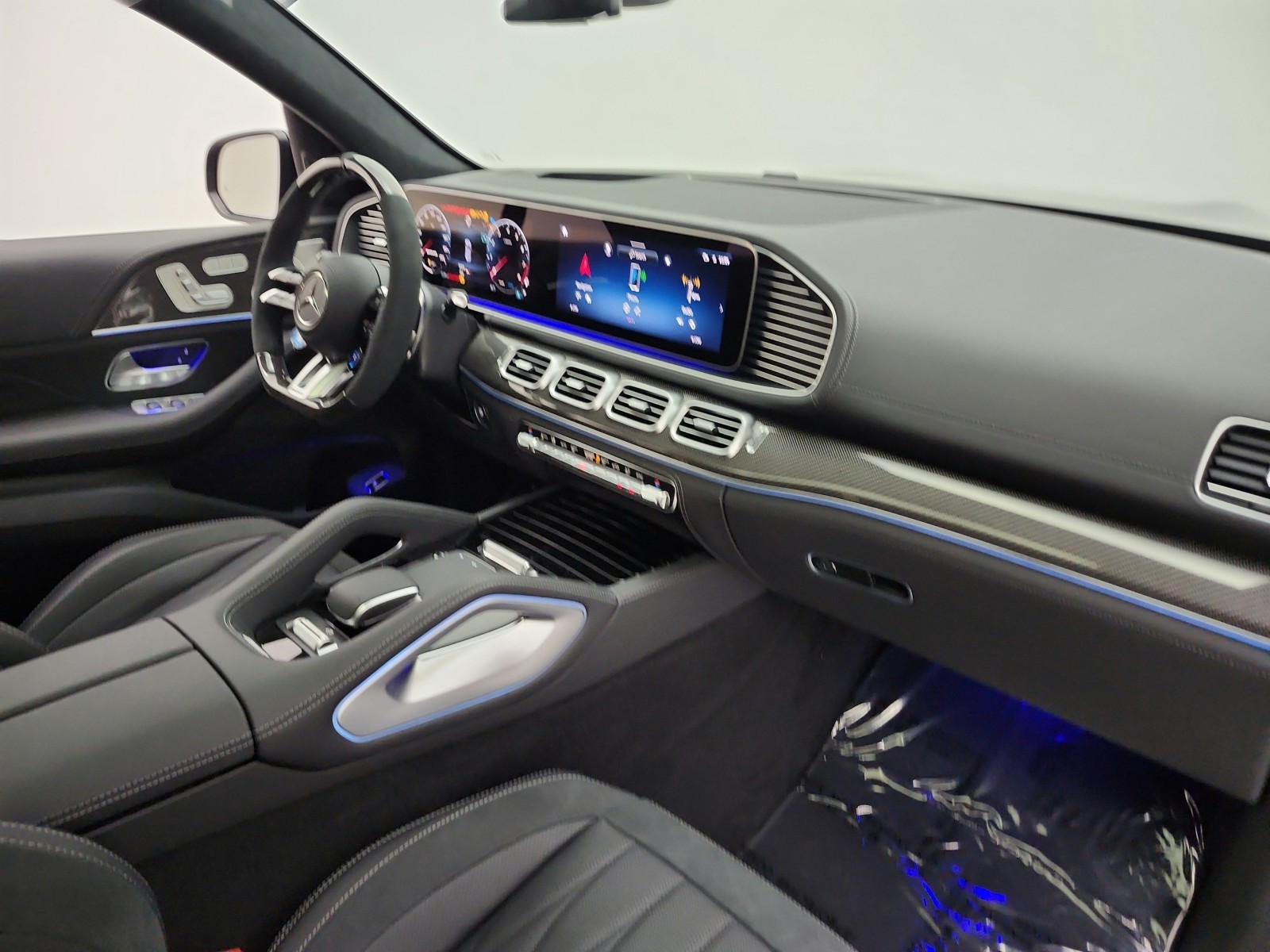 New 2026 Obsidian Black Metallic Mercedes-Benz AMG® GLS 63 4MATIC+ SUV image 15