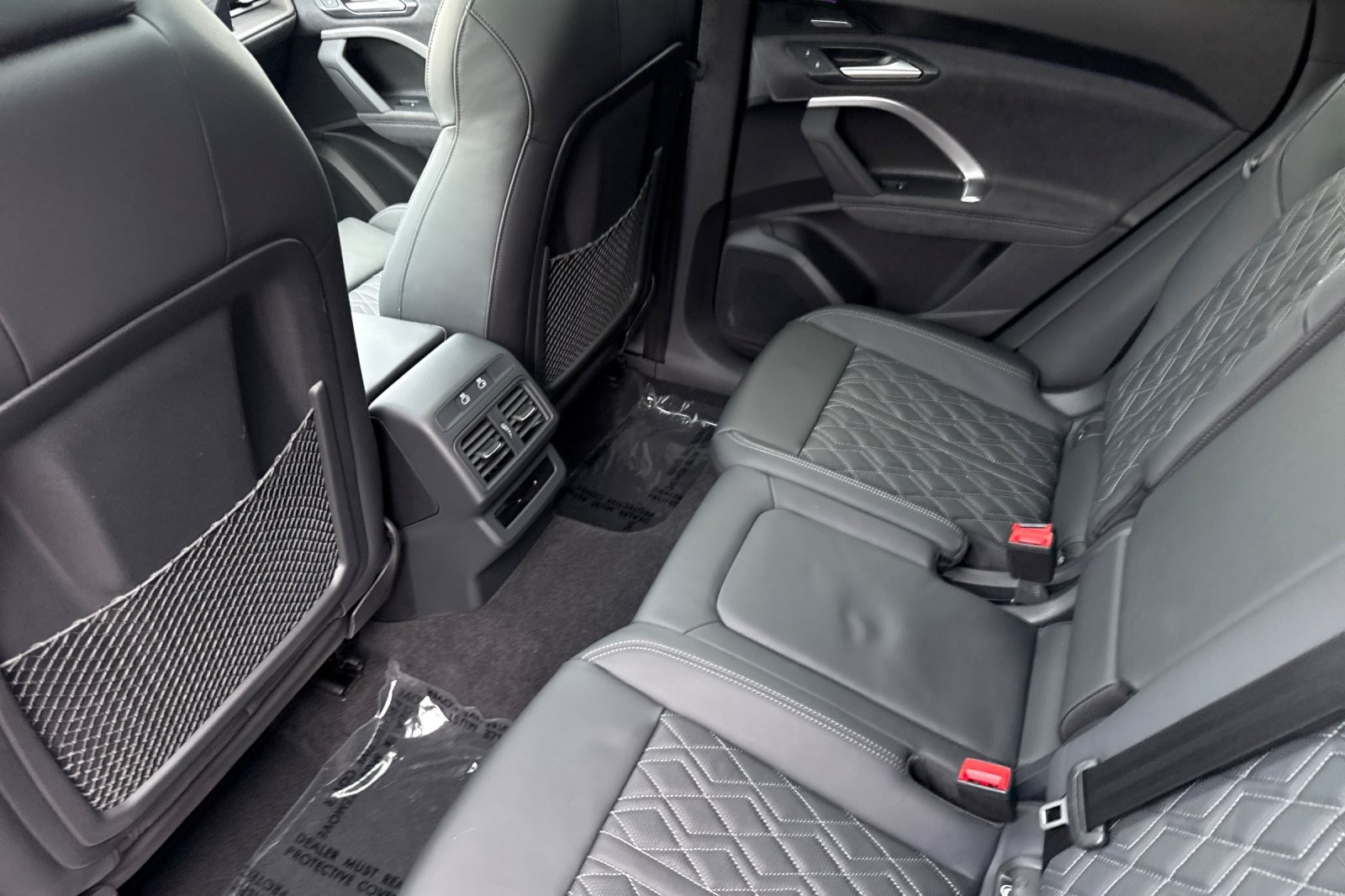 Used 2025 Mythos Black Metallic Audi Premium Plus 3.0 TFSI quattro image 11