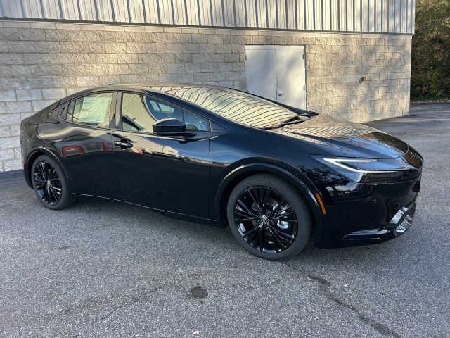 ToyotaPrius Plug-In Hybrid2