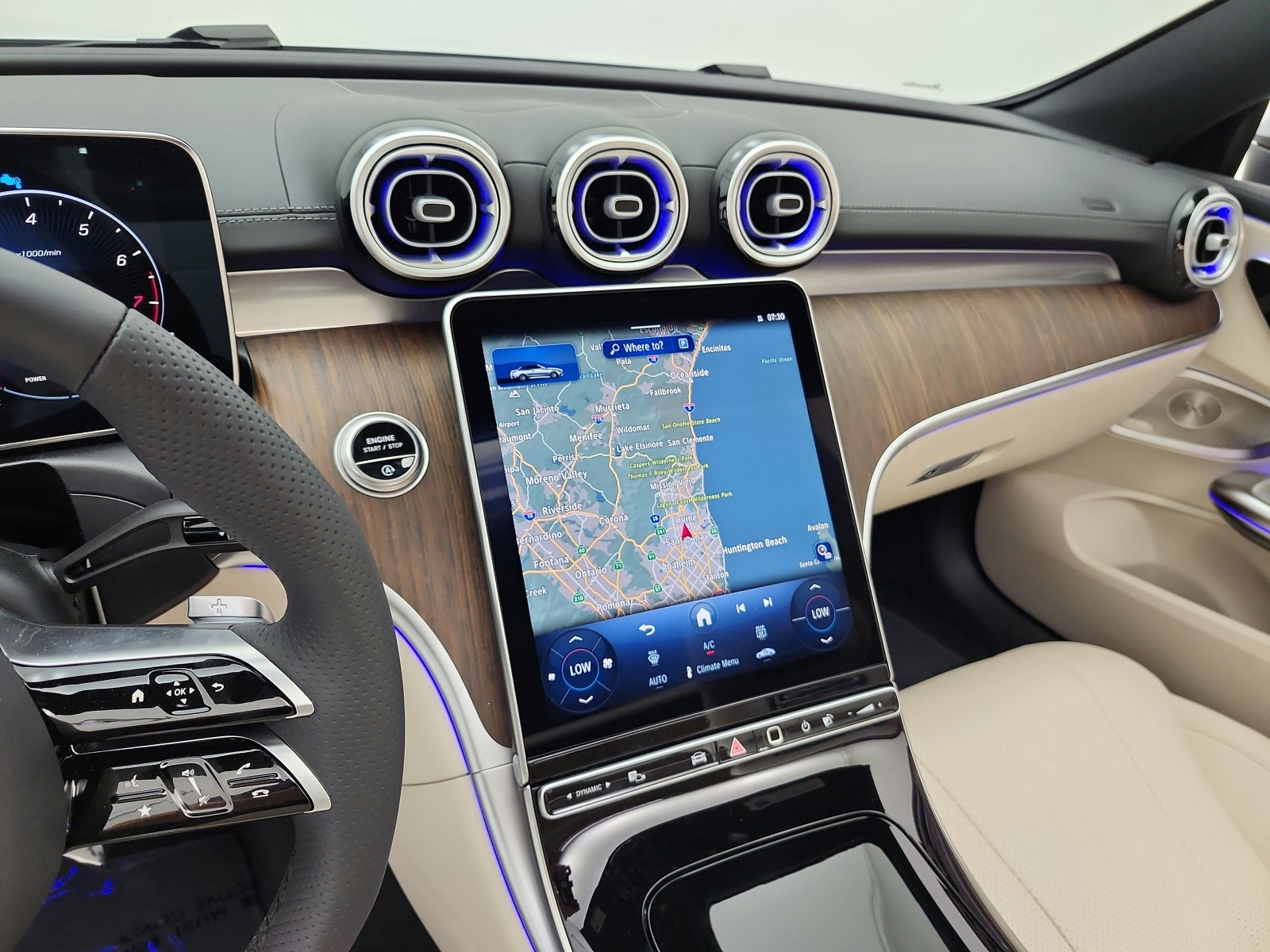 New 2027 Cirrus Silver Metallic Mercedes-Benz CLE 300 4MATIC® Cabriolet image 10