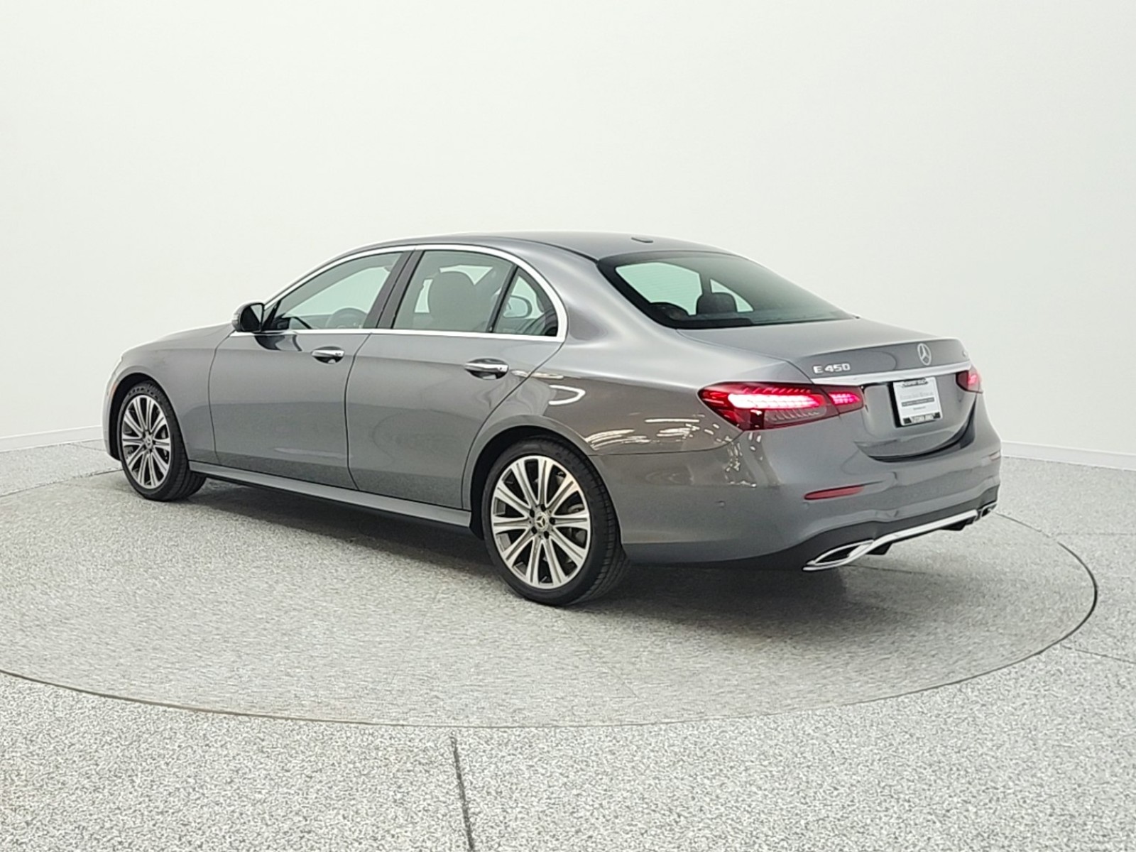 Used 2022 Selenite Grey Metallic Mercedes-Benz E 450 4MATIC® Sedan image 7