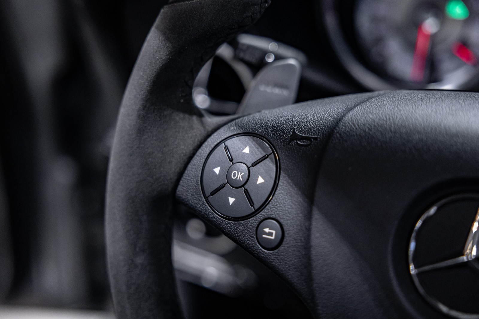 Used Car 2012 Mercedes-benz Sls Amg  Sls Amg For Sale Under $150,000 In Boerne, Texas