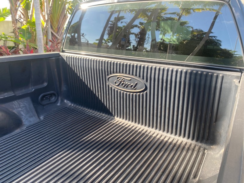 2006 Ford F-150 STX 4 DOOR LOW MILES 92,223 in ,