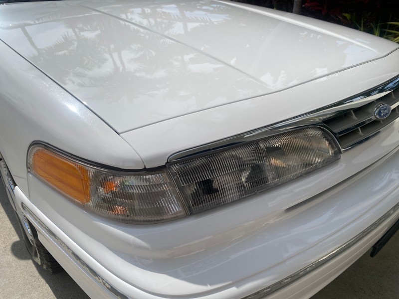 1995 Ford Crown Victoria LOW MILES 43,331 in , 