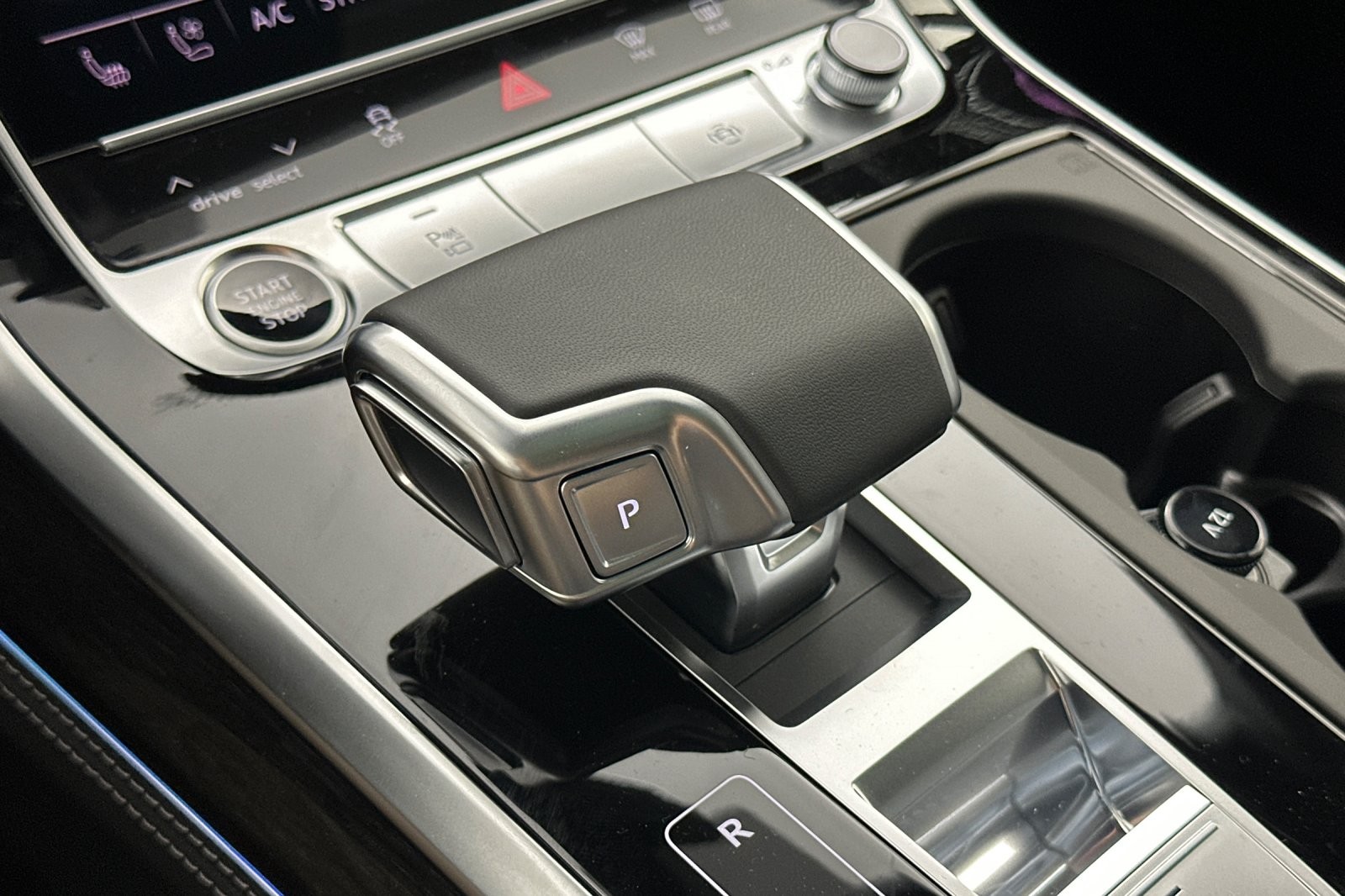 New 2026 Glacier White Metallic Audi Premium Plus 55 quattro *Ltd Avail* image 22