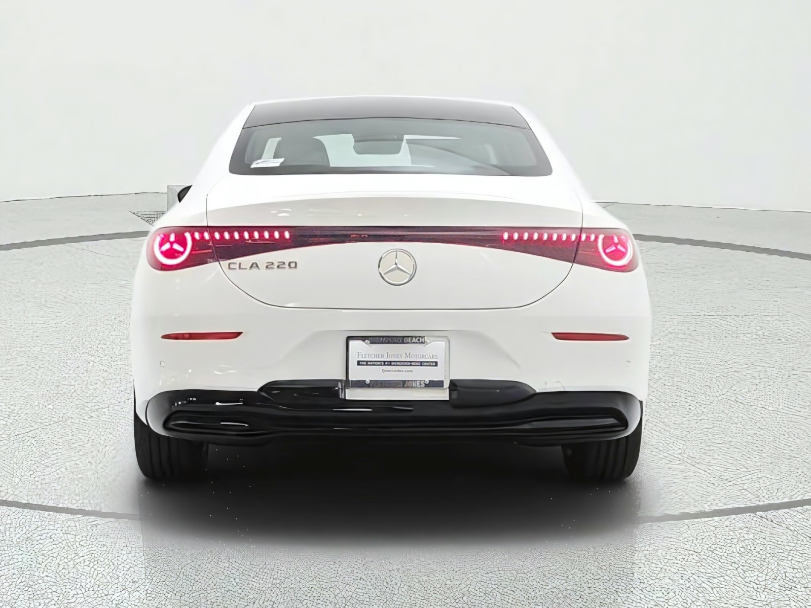 New 2027 Polar White Mercedes-Benz CLA 220 Hybrid FWD image 6