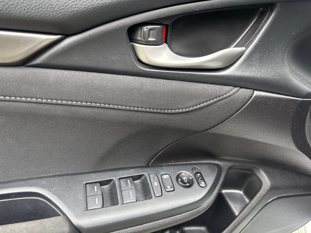 HondaCivic Hatchback18