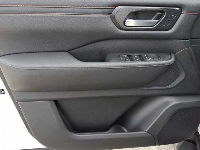 NissanArmada8