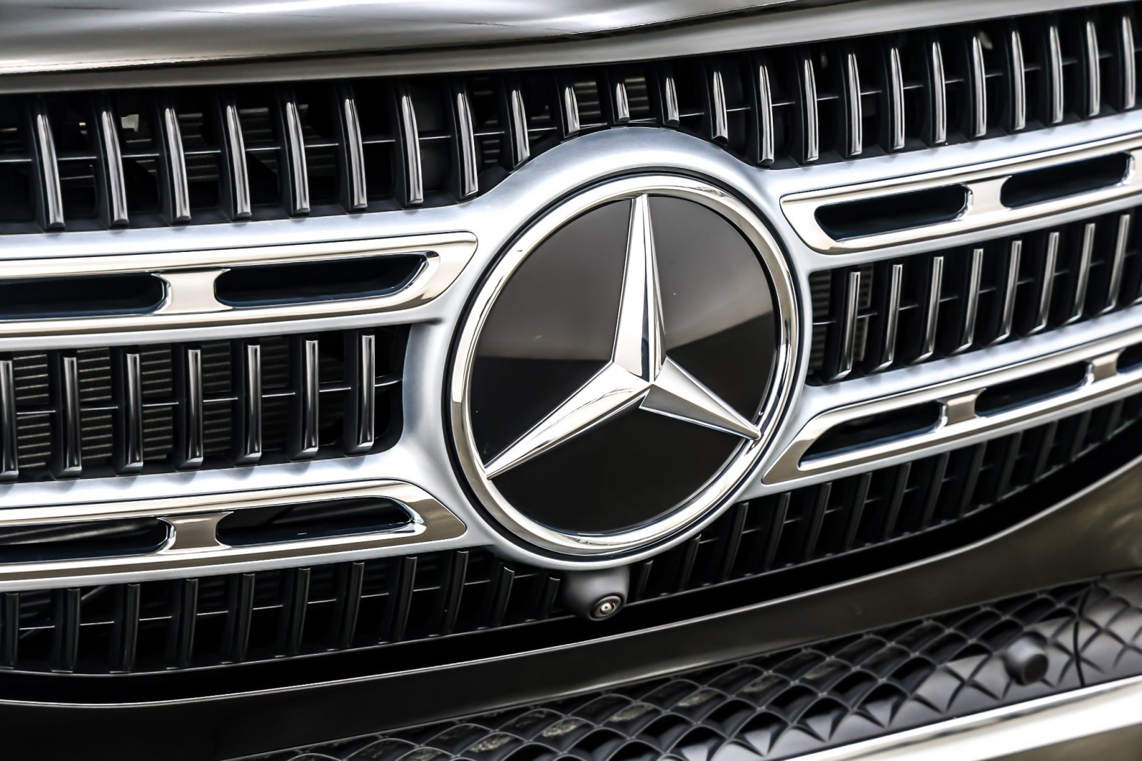 New 2026 Black Mercedes-Benz GLE 350 image 13