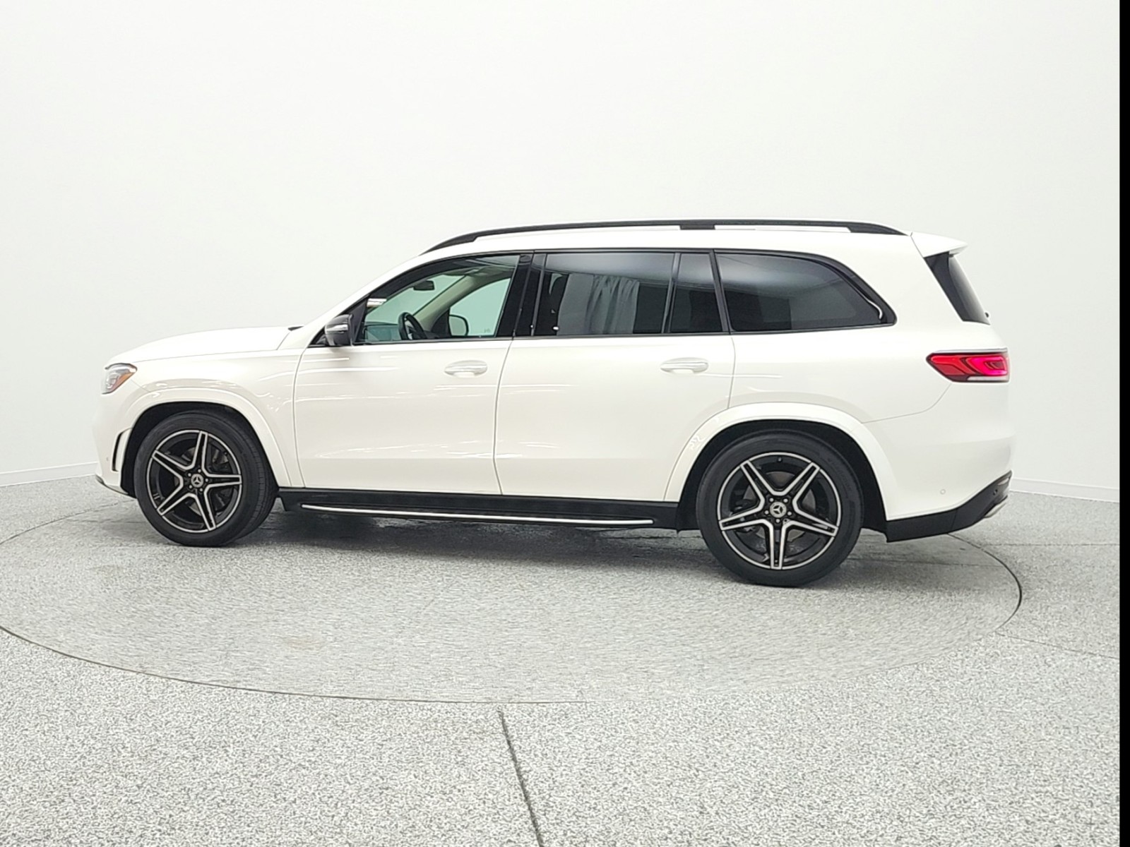 Used 2021 Polar White Mercedes-Benz GLS 580 4MATIC® SUV image 8
