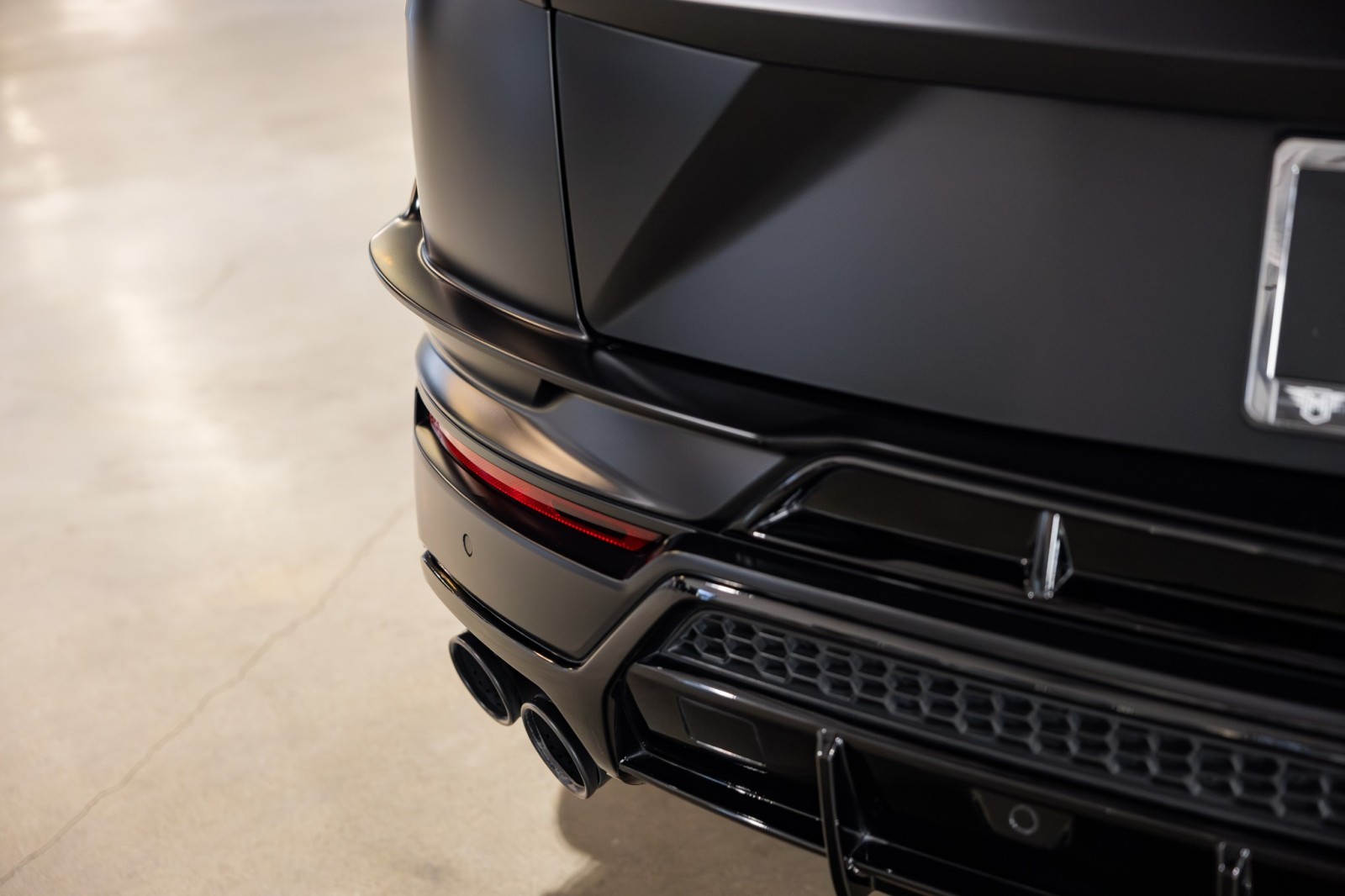 Used Car 2023 Lamborghini Urus  S For Sale Under $250,000 In Boerne, Texas