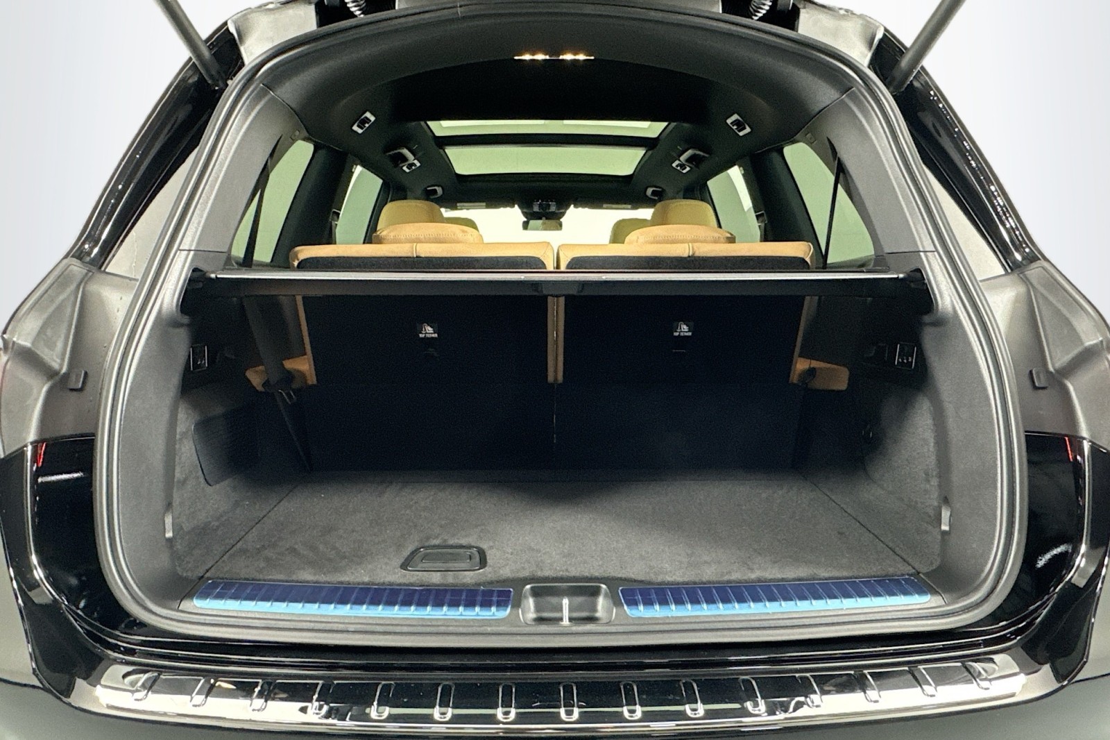 New 2026 Obsidian Black Metallic Mercedes-Benz GLS 580 4MATIC® SUV image 23